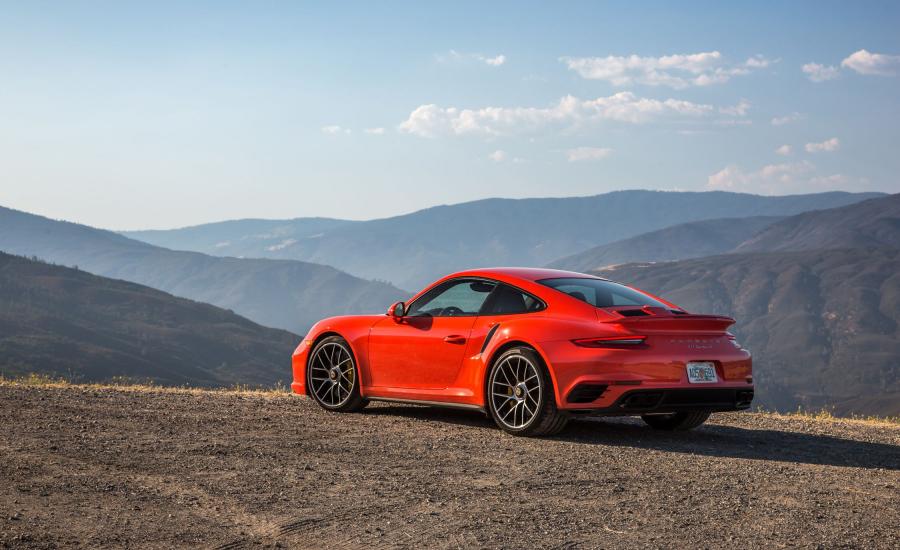  Porsche 911 Turbo S Coupe 2016 года  (NA) (фото 18 из 29)